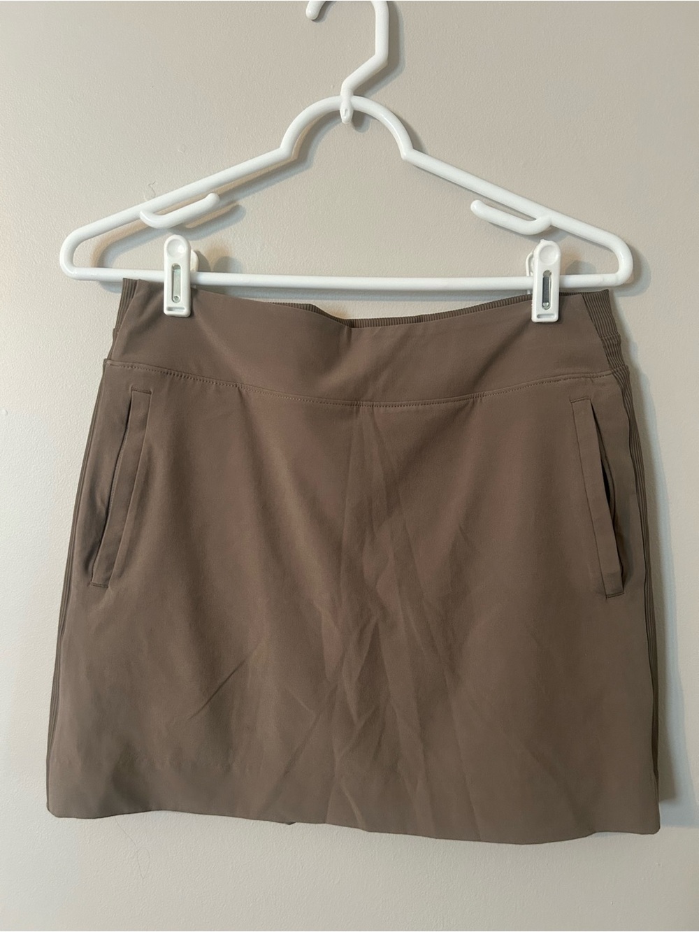 Brown Golf Skort with Side Pockets
